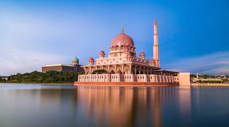 putrajaya tourist places