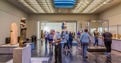 Louvre Museum in Abu Dhabi