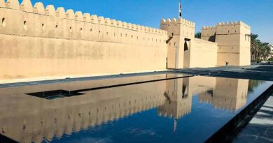 Visit Qasr al Muwaiji