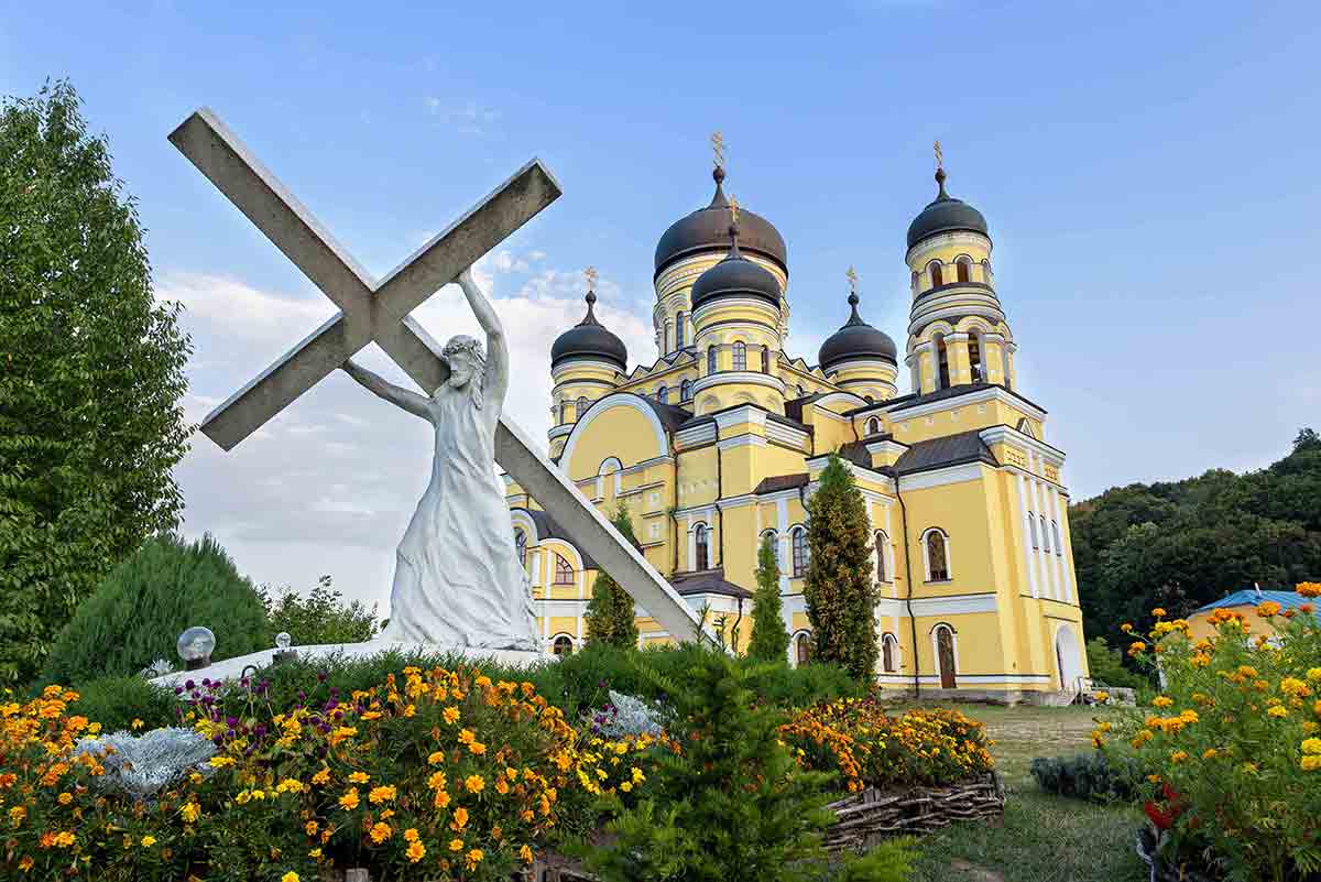 moldova top tourist attractions