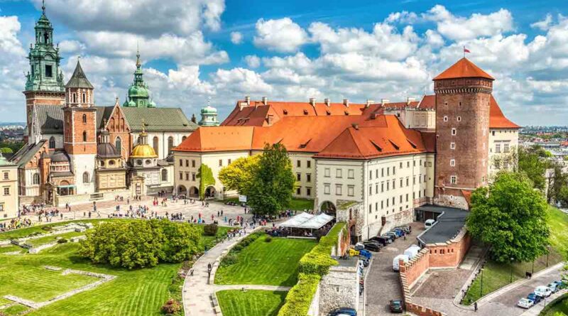 Tourist Places to See in Krakow