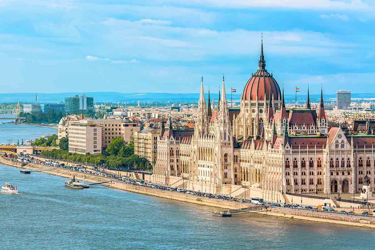 sites to visit in budapest