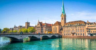 Tourist Places to Visit in Zurich