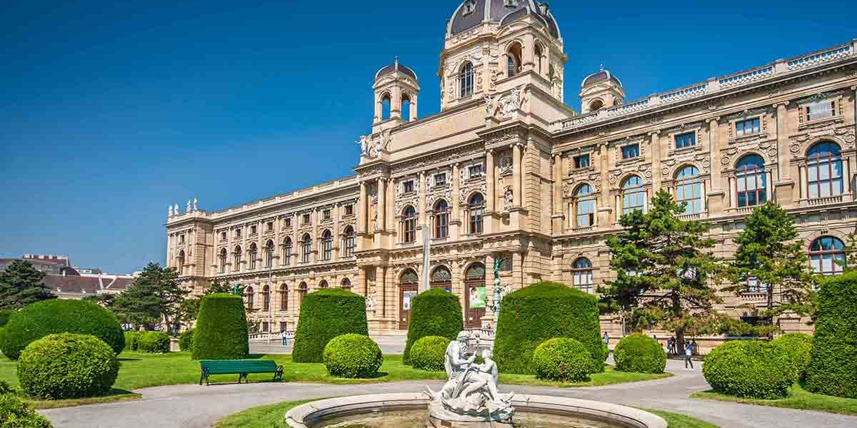 Tourist Places to Visit in Vienna