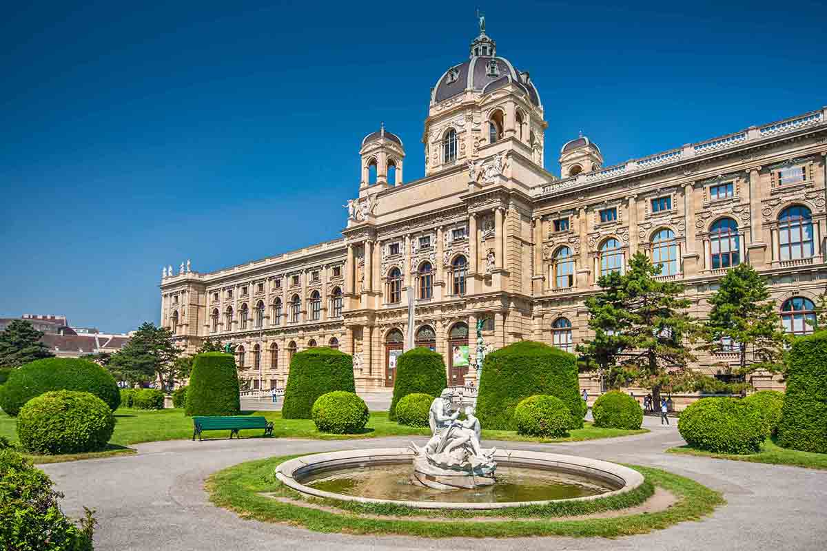 Tourist Places to Visit in Vienna