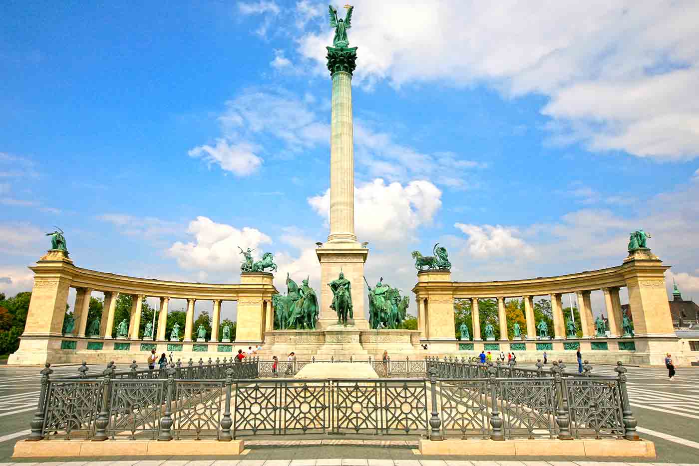 Heroes Square