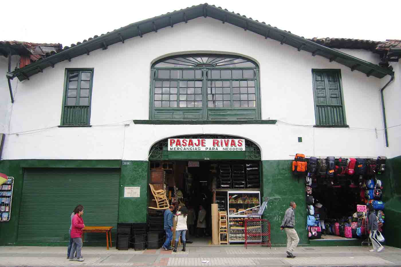 Pasaje Rivas Craft Market