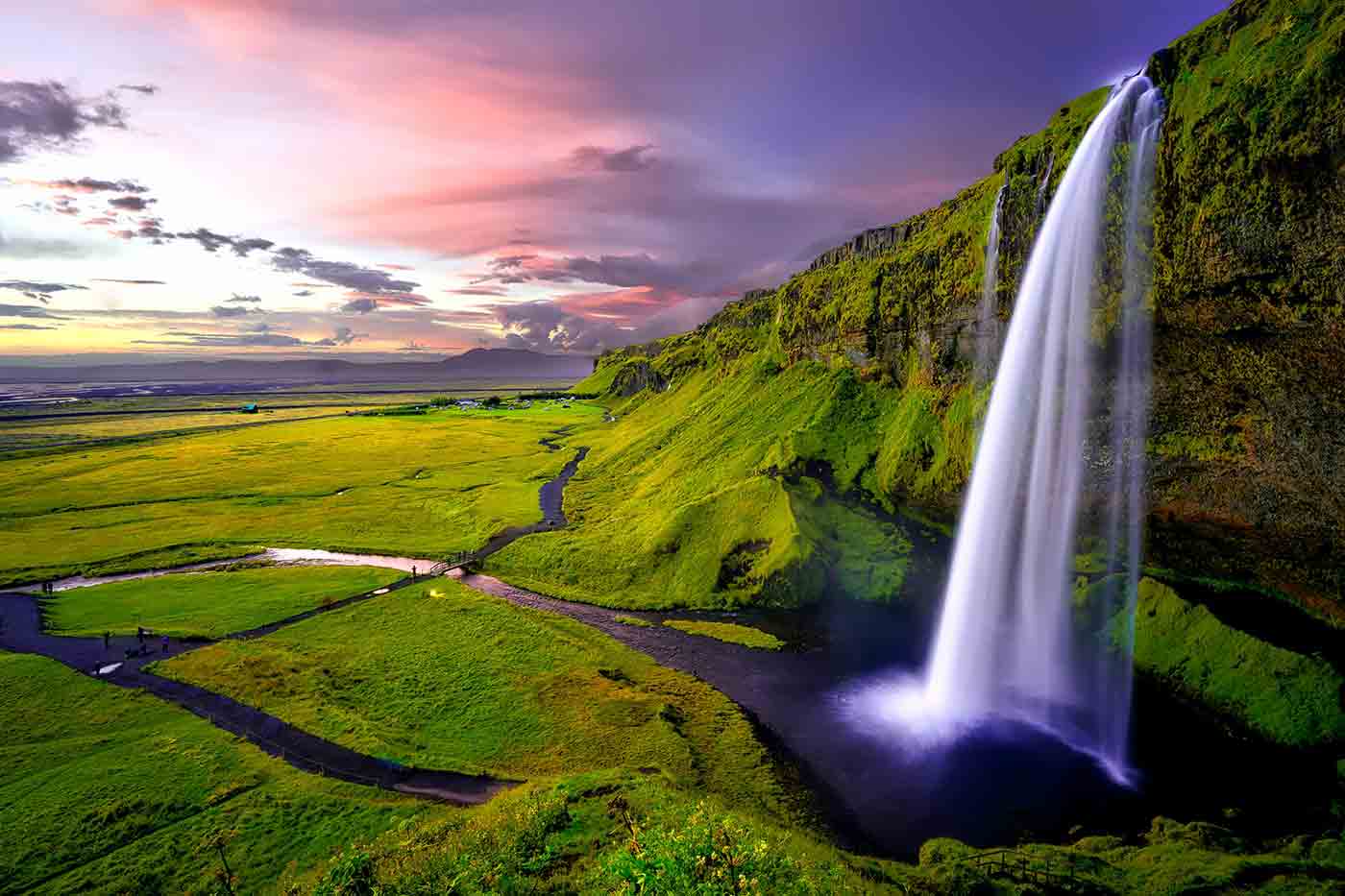 Seljalandsfoss Waterfall