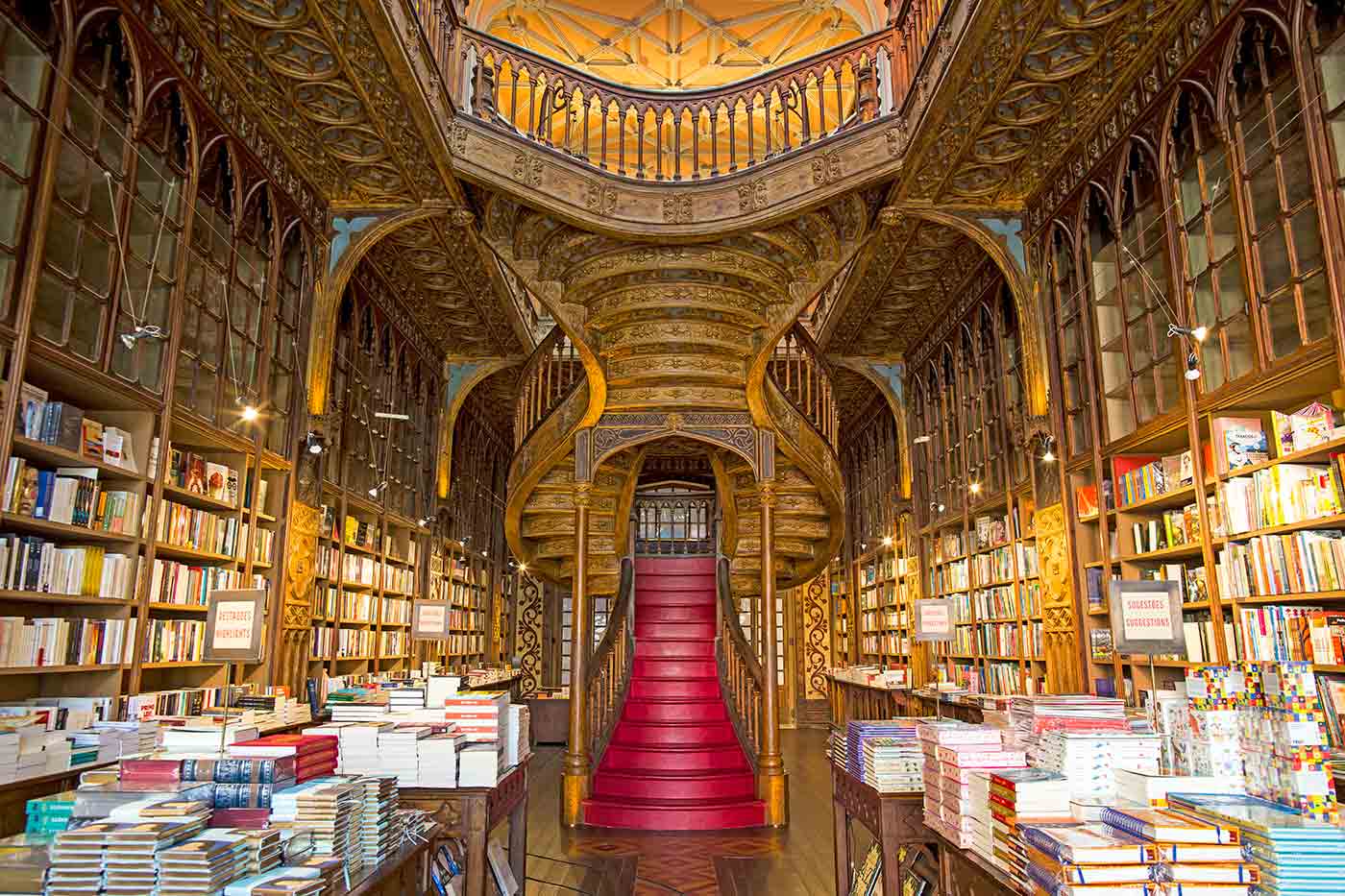 Livraria Lello Bookstore