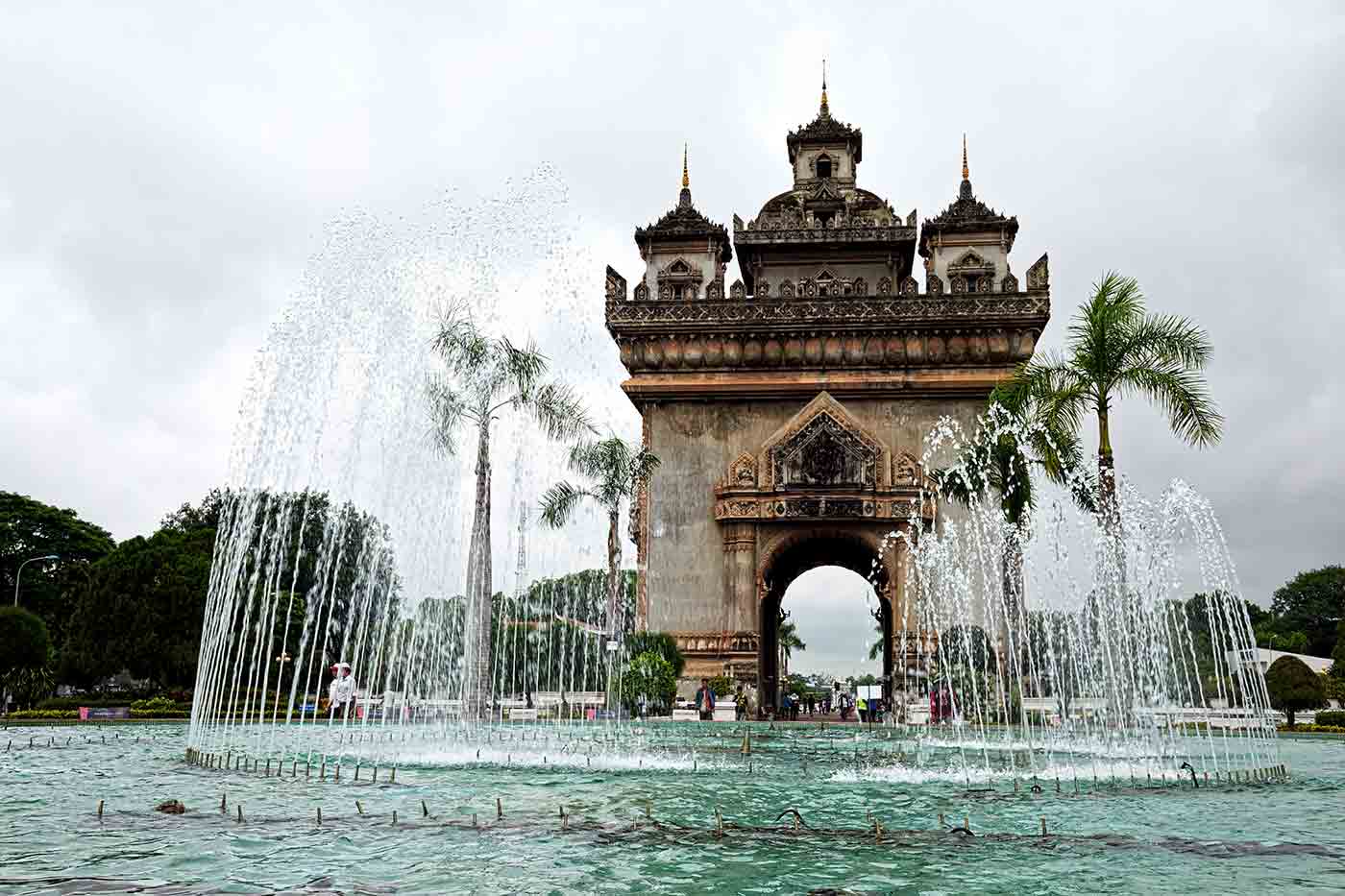 Patuxay Monument