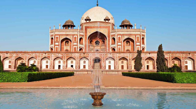 Tourist Attractions to Visit in Delhi
