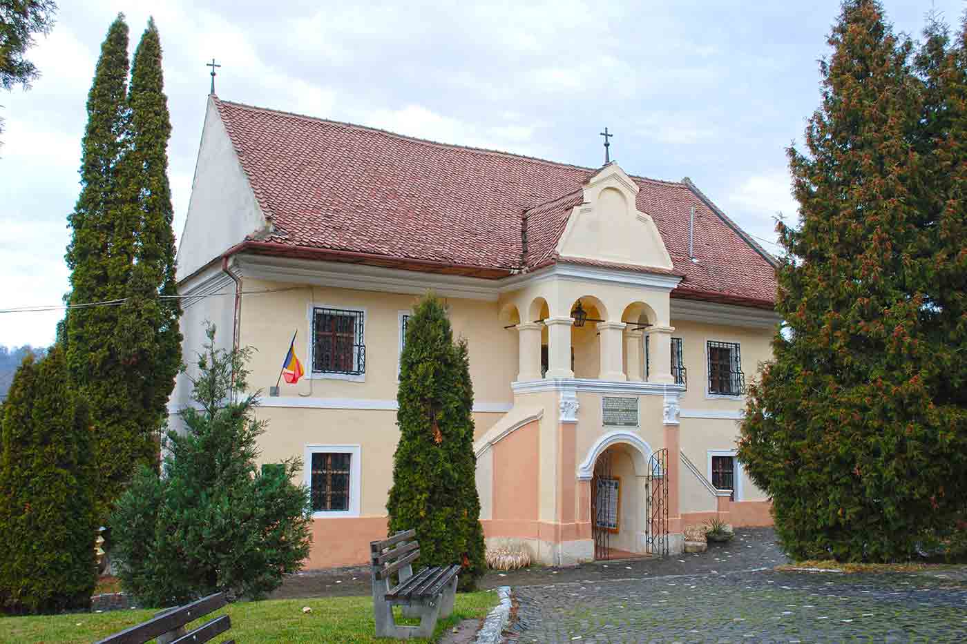 First Romanian School