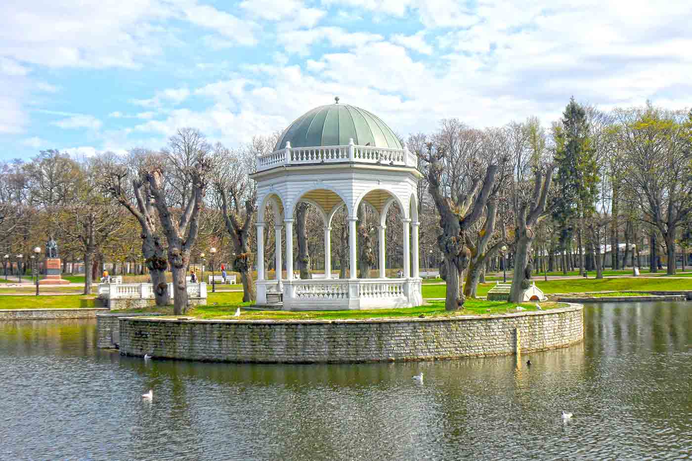 Kadriorg Park