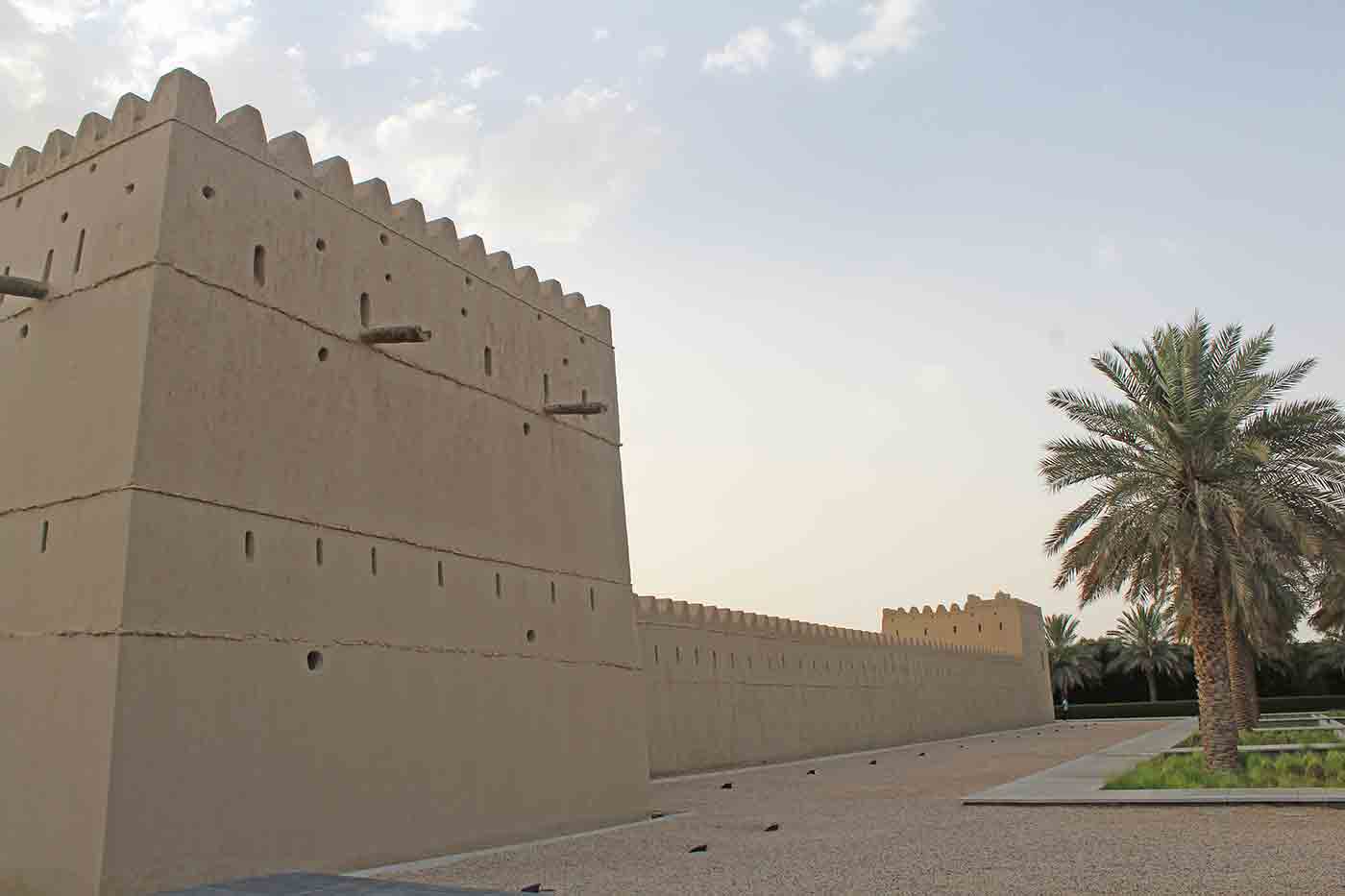 Visit Qasr Al Muwaiji