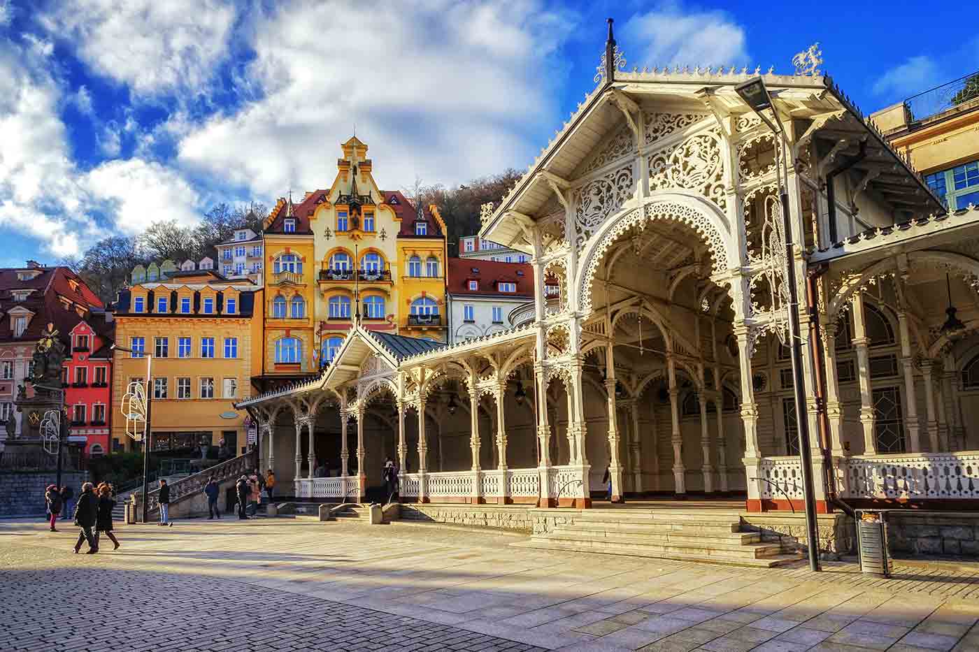 karlovy vary tourist