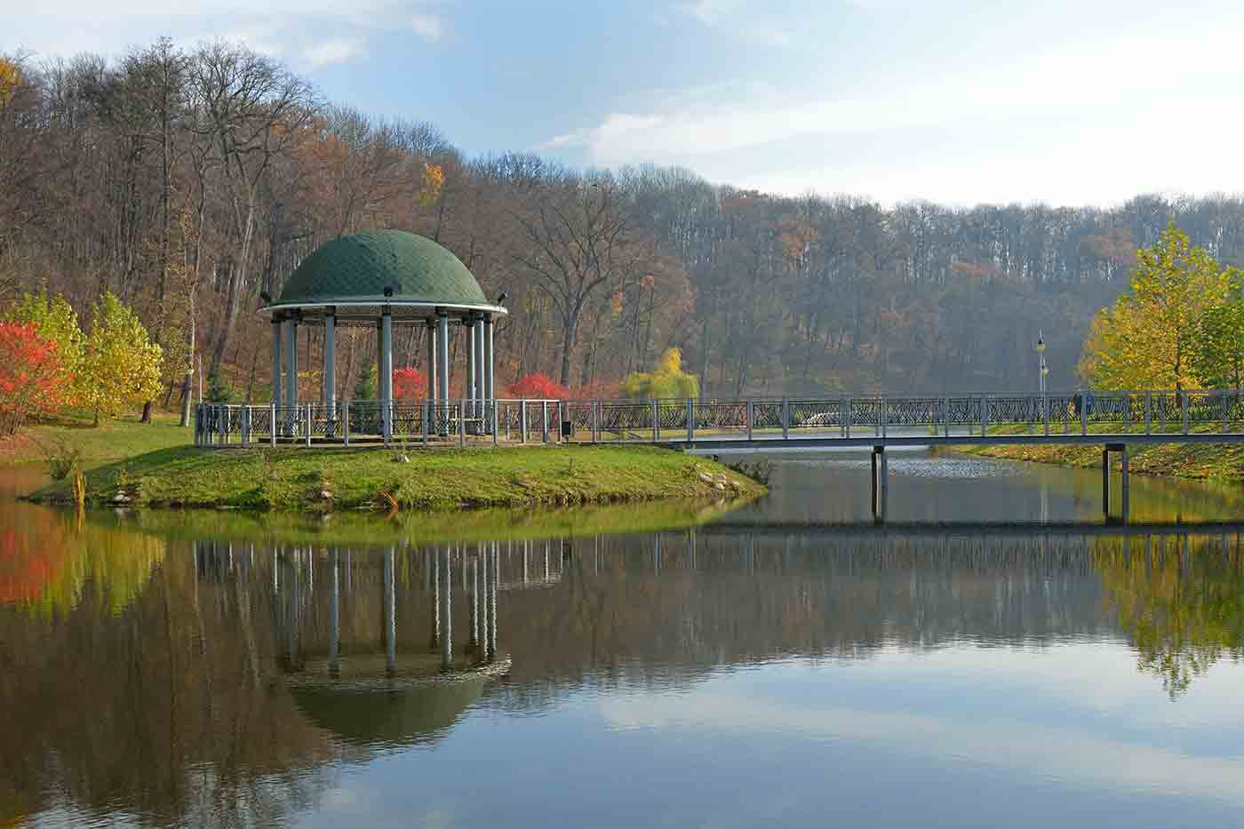 Feofaniya Park