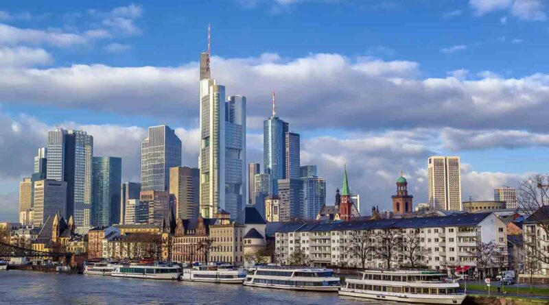 Tourist Places to Visit in Frankfurt, Germany
