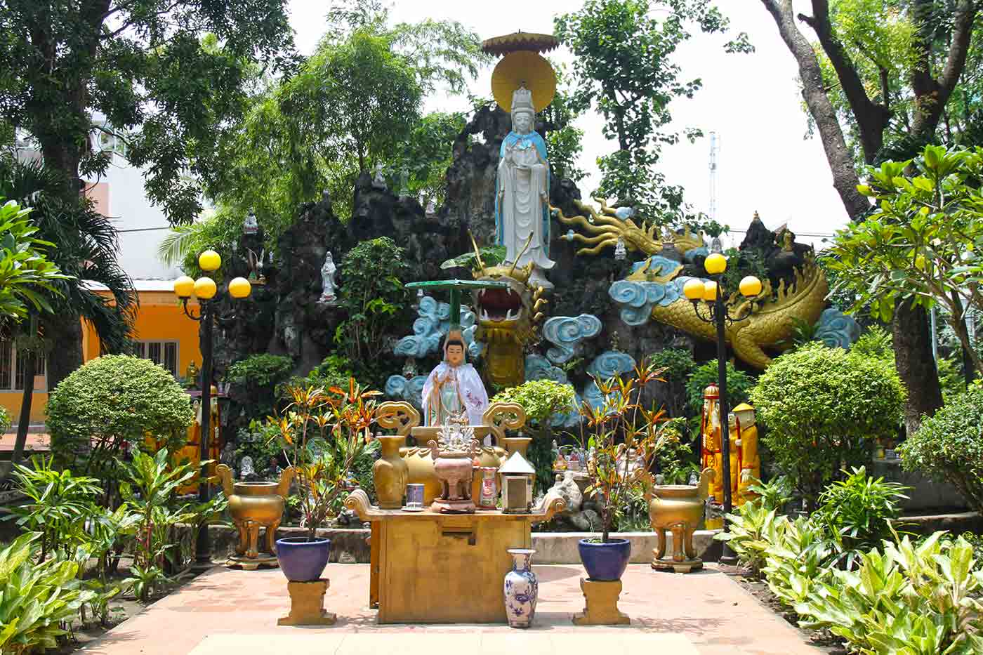 Giac Lam Pagoda