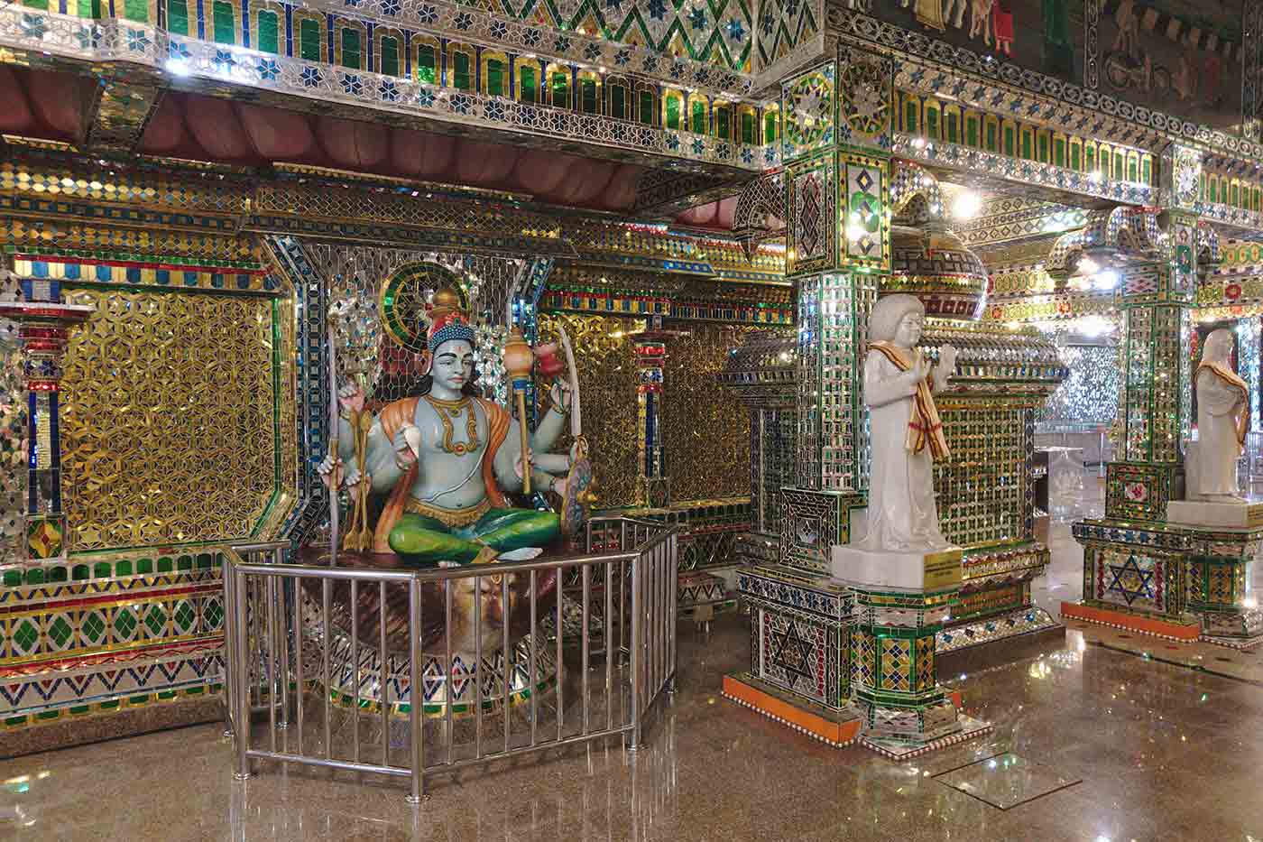 Arulmigu Sri Rajakaliamman Glass Temple