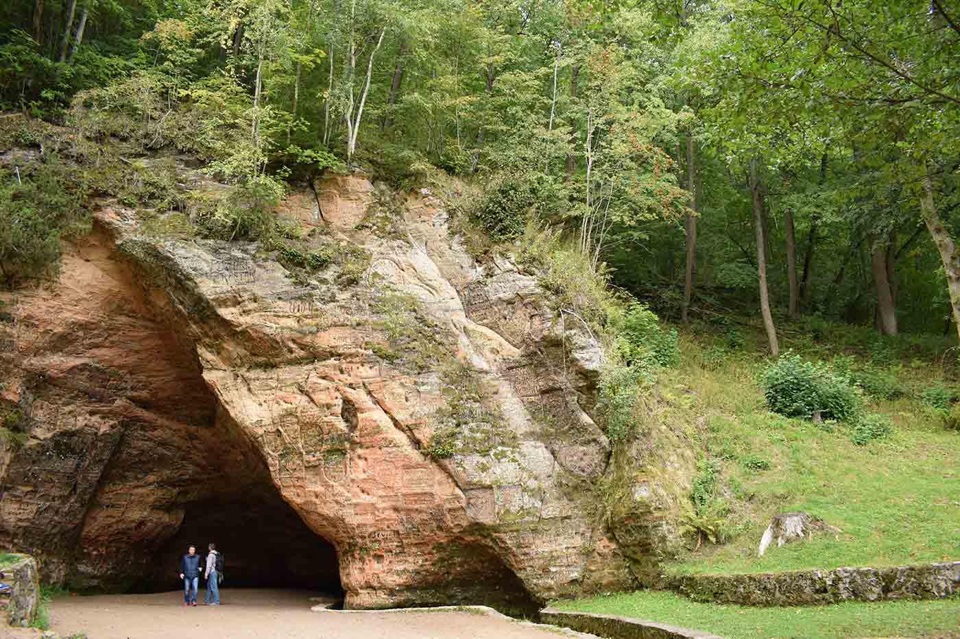 Gutmanis Cave