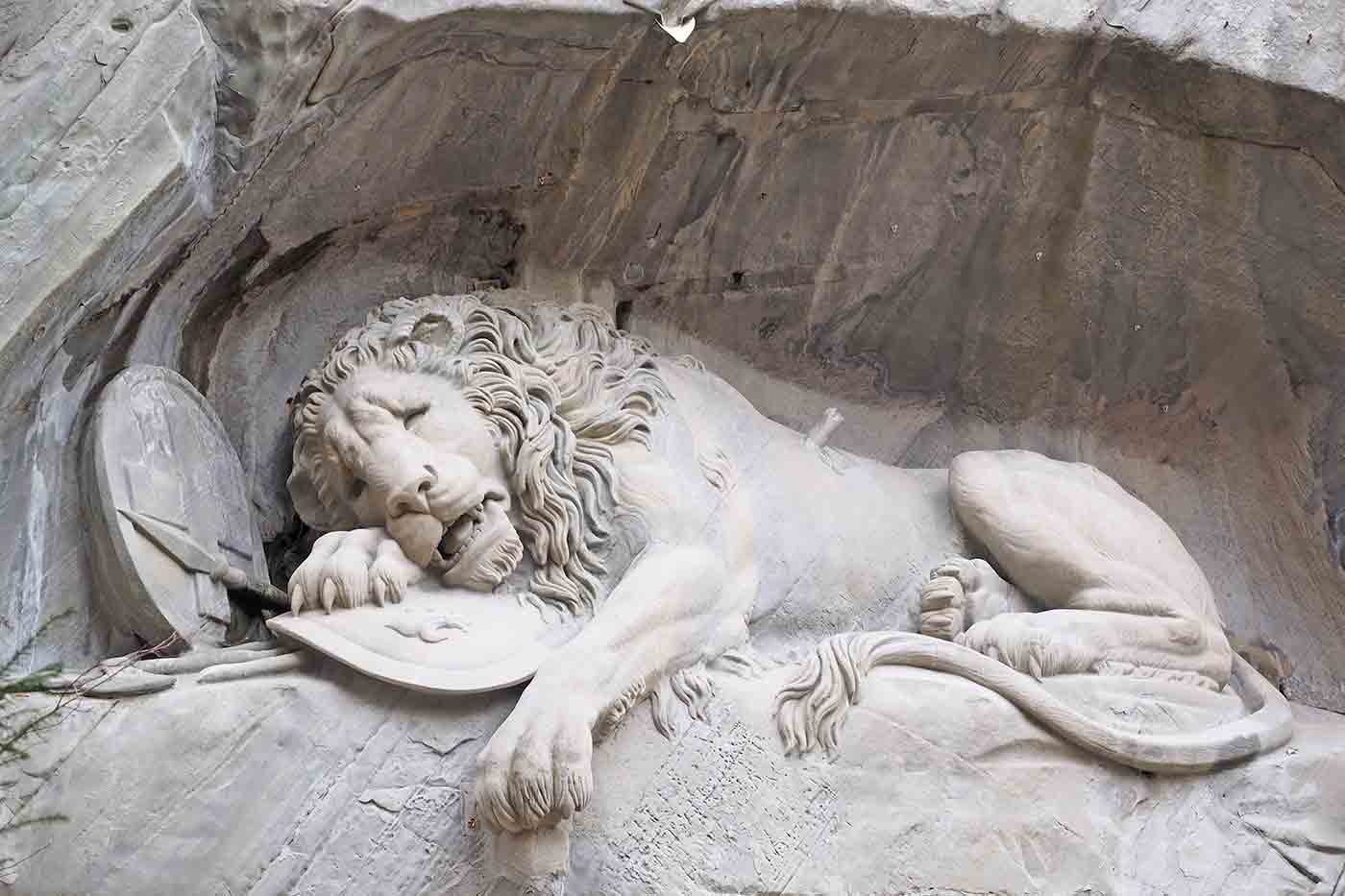 Dying Lion Monument