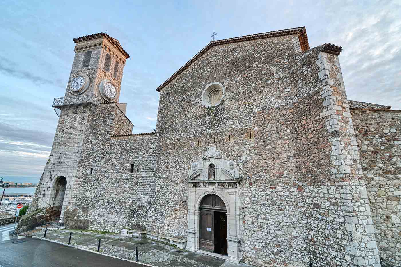 Notre-Dame-de-l'Espérance Church