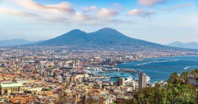 Tourist Places to Visit in Naples, Italy