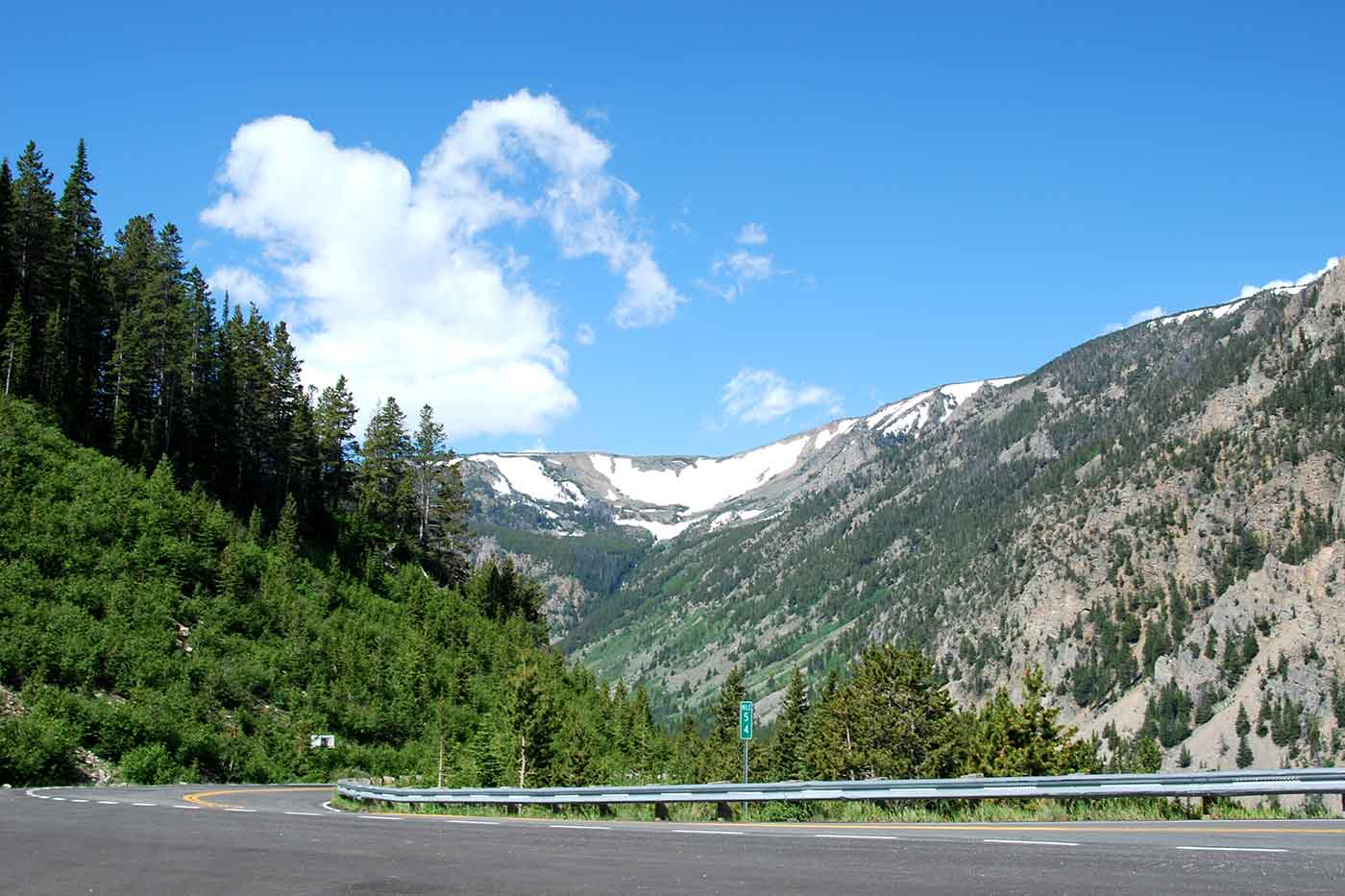 Beartooth Pass Overlook