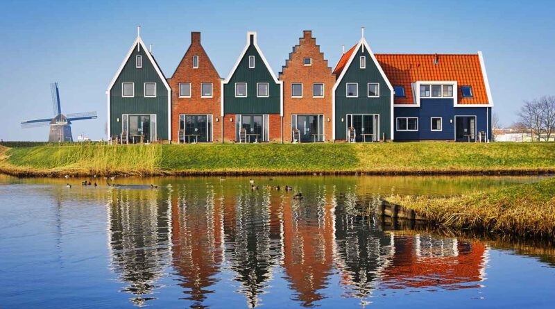 Top Tourist Places to Visit in Volendam, The Netherlands