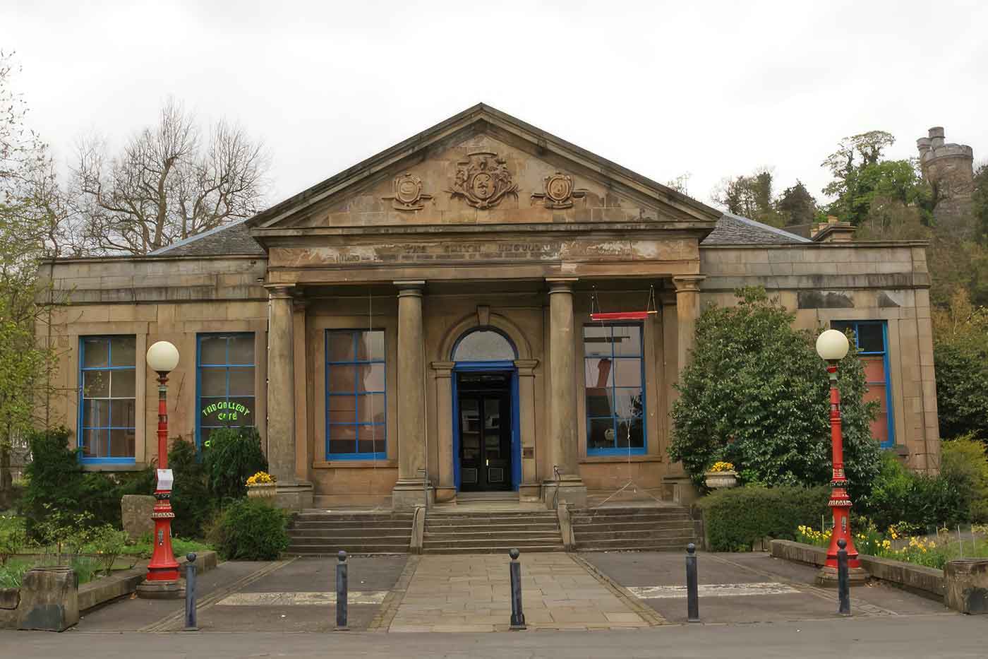 Stirling Smith Art Gallery and Museum
